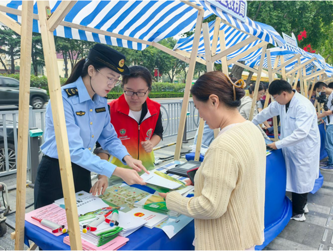 市農業農村局開展農產品質量安全集中宣傳活動，法律咨詢成亮點